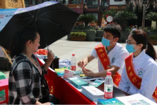 遵醫(yī)口腔情系基層 專家團(tuán)隊(duì)義診送健康，志愿服務(wù)暖民心